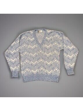 London Fog Blue And White Geometric V-Neck Sweater Size Large - Vintage USA